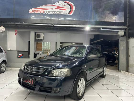 CHEVROLET ASTRA 1.8 MPFI COMFORT SEDAN 8V FLEX 4P MANUAL